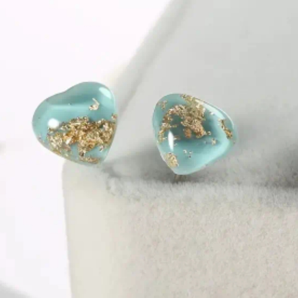 Heart shaped crystal post earrings